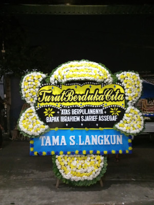 Papan Bunga Duka di Lambitu